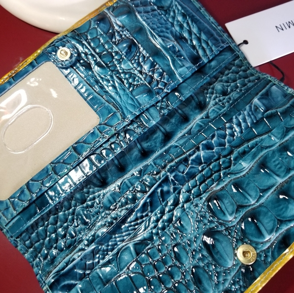 Brahmin Bermuda Ombre Melbourne Adi Wallet - Picture 9 of 12